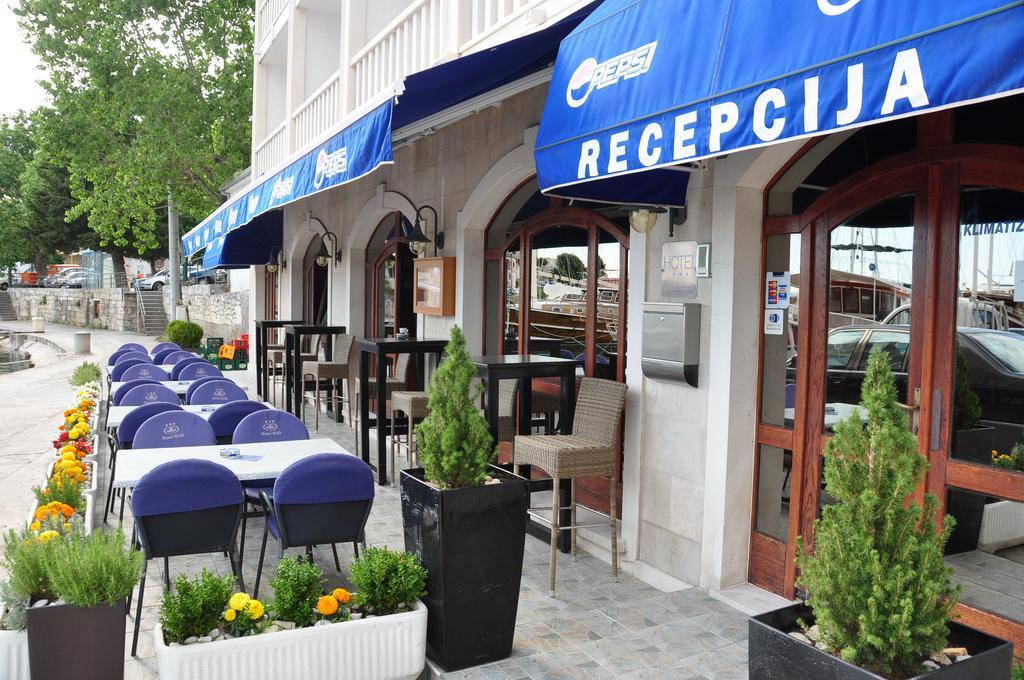 Krilo Hotel