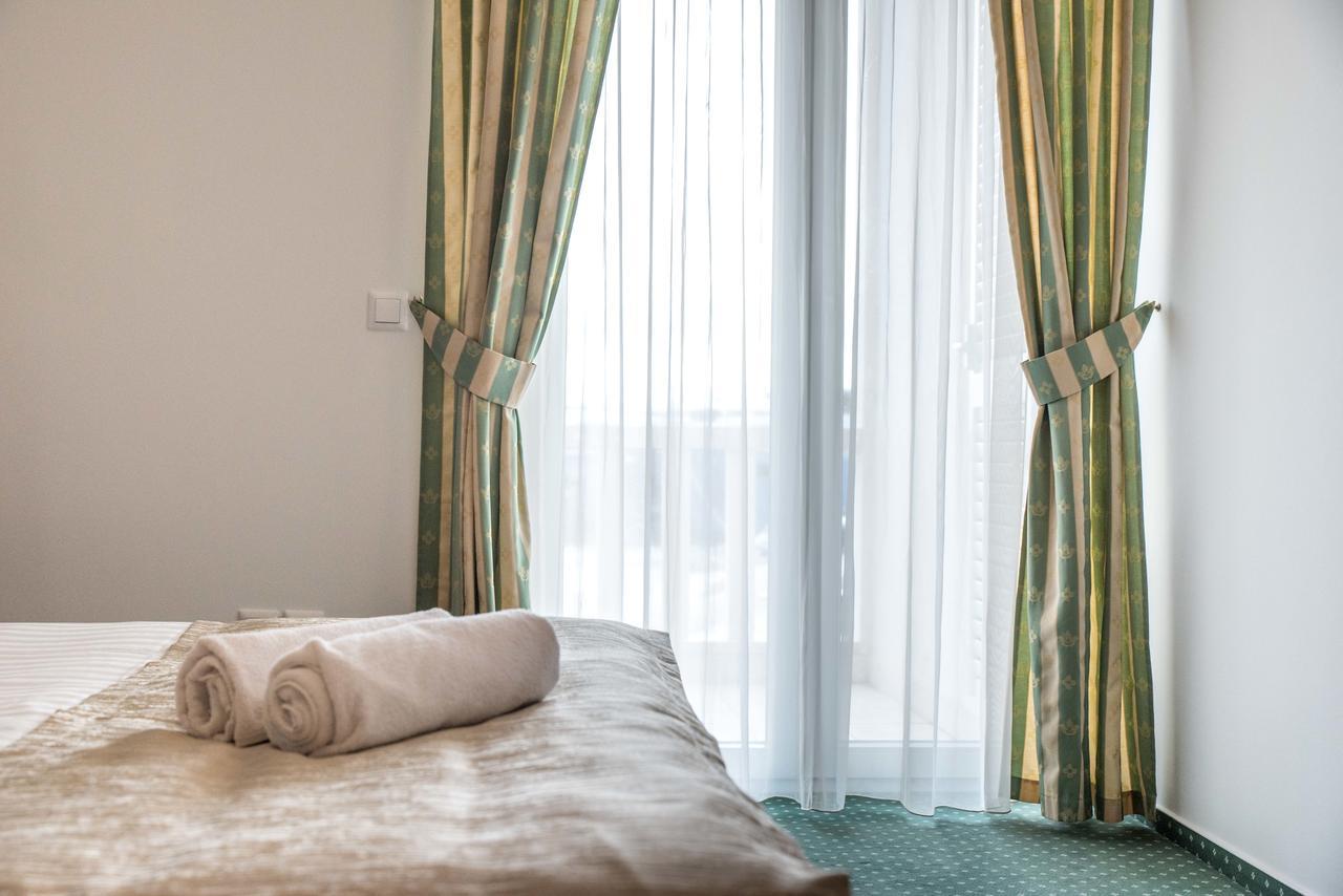 Hotel Krilo Podstrana